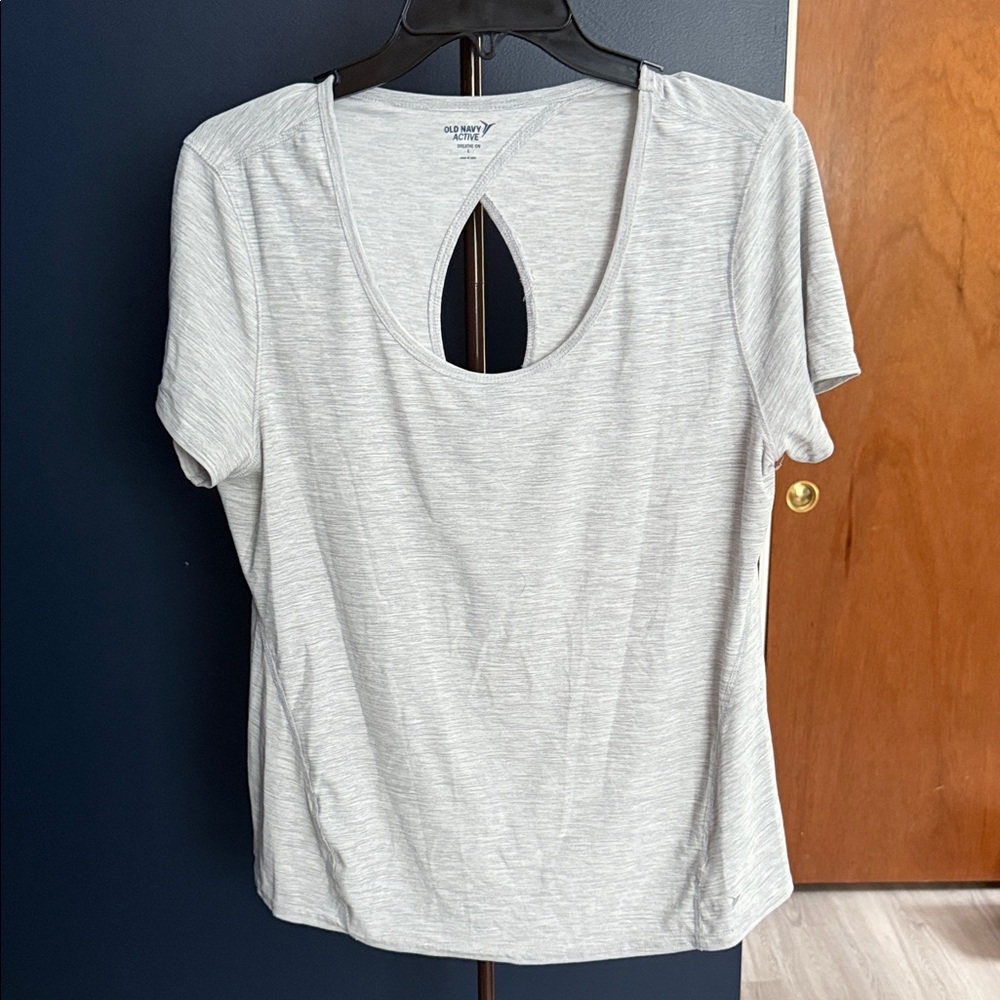 Old Navy Light Gray Short Sleeve Top